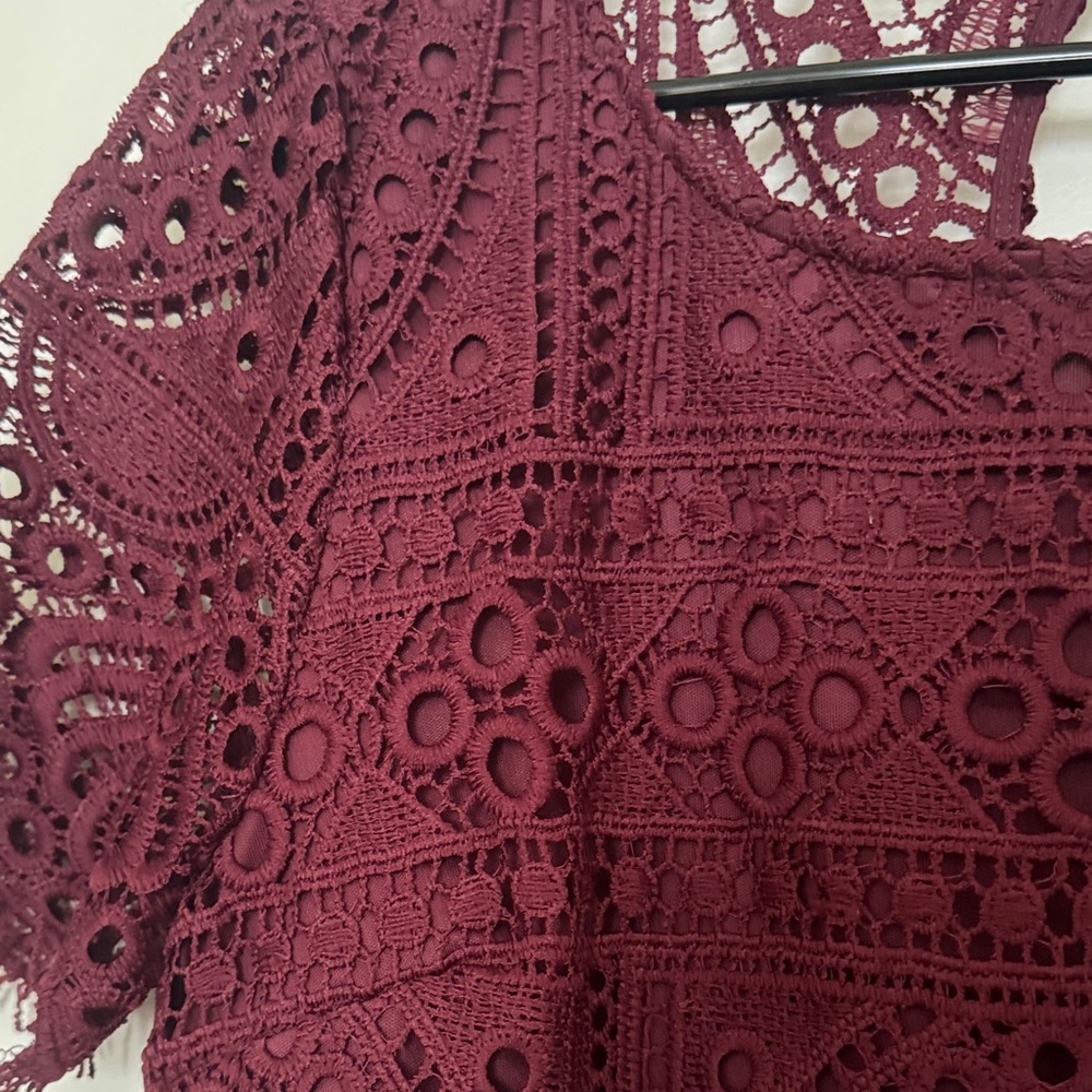 Skies Are Blue Burgundy Lace Blouse - Picture 4 of 10